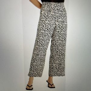 Sanctuary Bohemia Animal Print Crip Wide Leg Pants - M